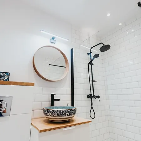 Apartment Ice Next To The Wawel Castle Free Parking Two Cars Krakow